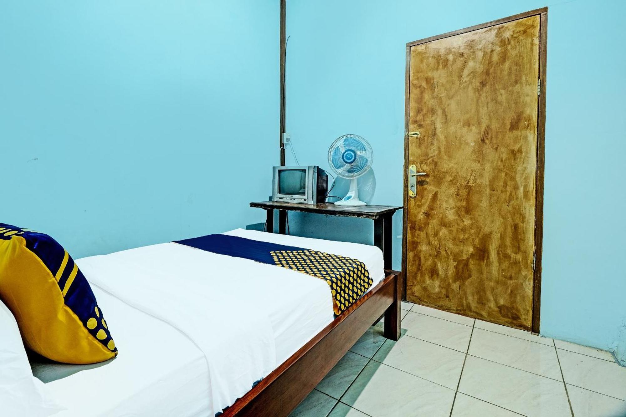 Spot On 91916 Joglo Doyong Homestay Syariah Джокьякарта Экстерьер фото